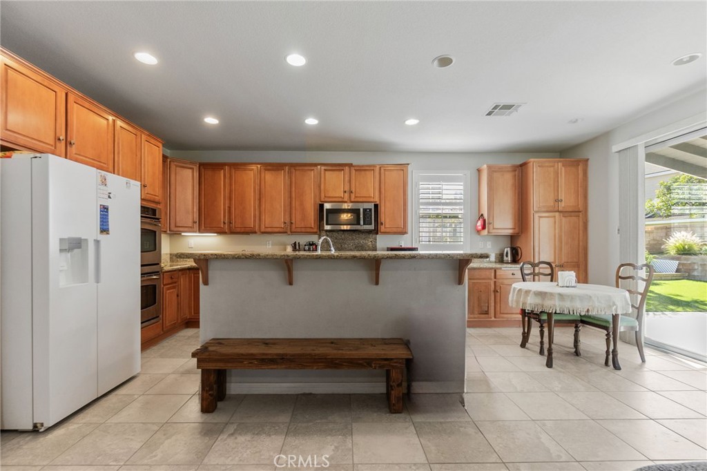 6136 Walnut Grove Court Property Photo 17
