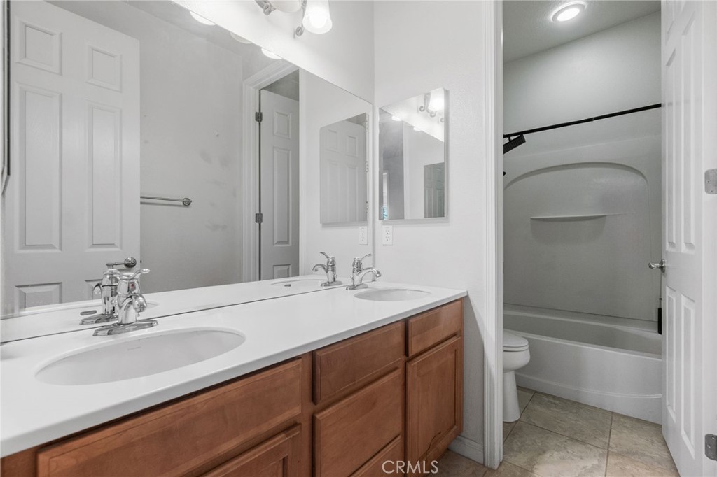 6136 Walnut Grove Court Property Photo 40