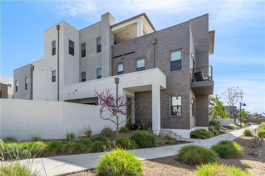 155 Novel Property Photo