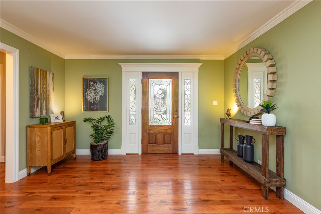 1915 Volk Ave. Property Photo 6
