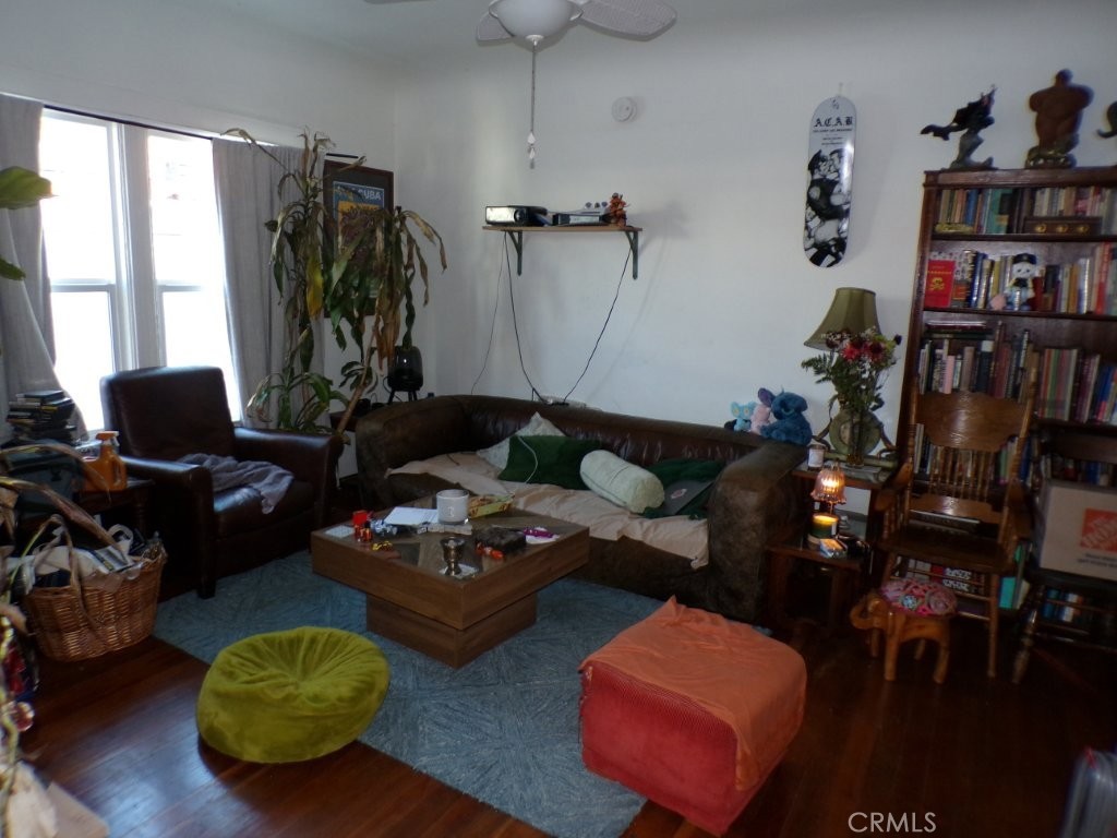 515 S Coronado Street Property Photo 31