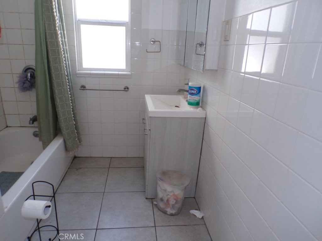 515 S Coronado Street Property Photo 32