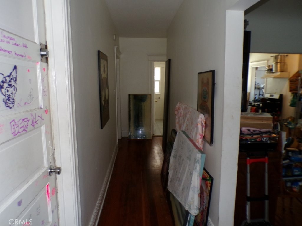 515 S Coronado Street Property Photo 37