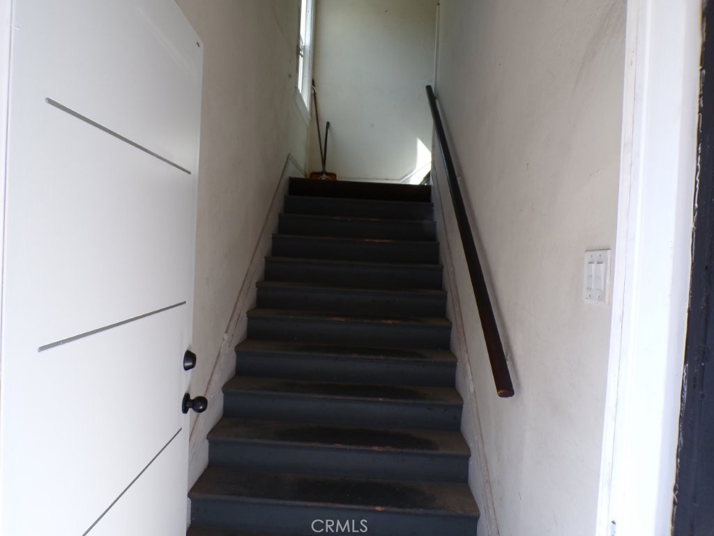 515 S Coronado Street Property Photo 41