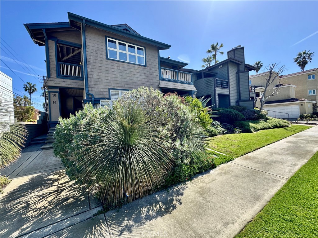 16 Coronado Avenue Property Photo
