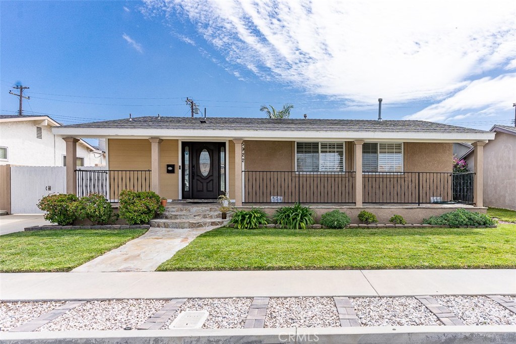 5922 Lemon Avenue Property Photo