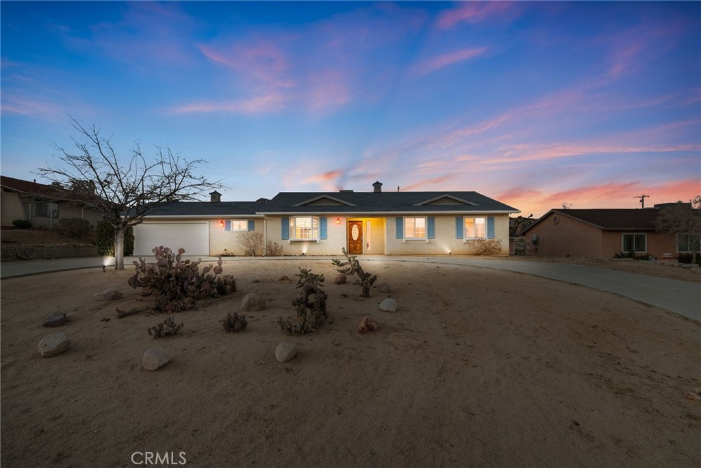 57622 Sierra Way Property Photo