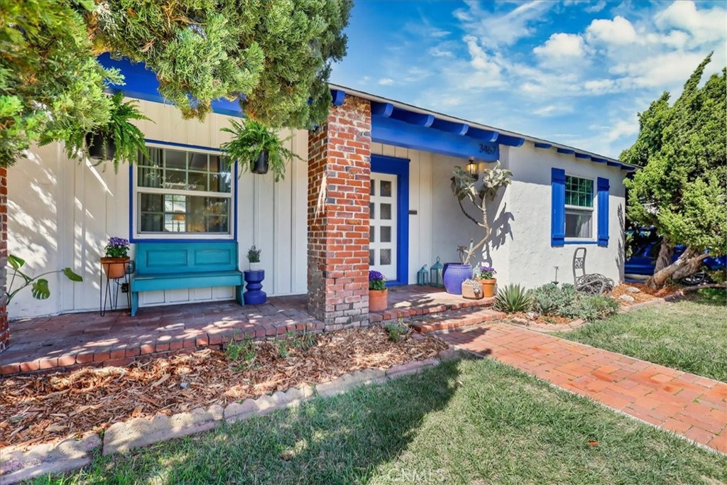 90807 Real Estate Listings Main Image
