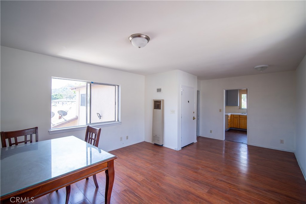 2241 Glover Place Property Photo 4