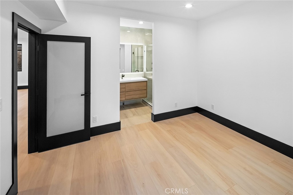 129 Winding Lane Property Photo 34