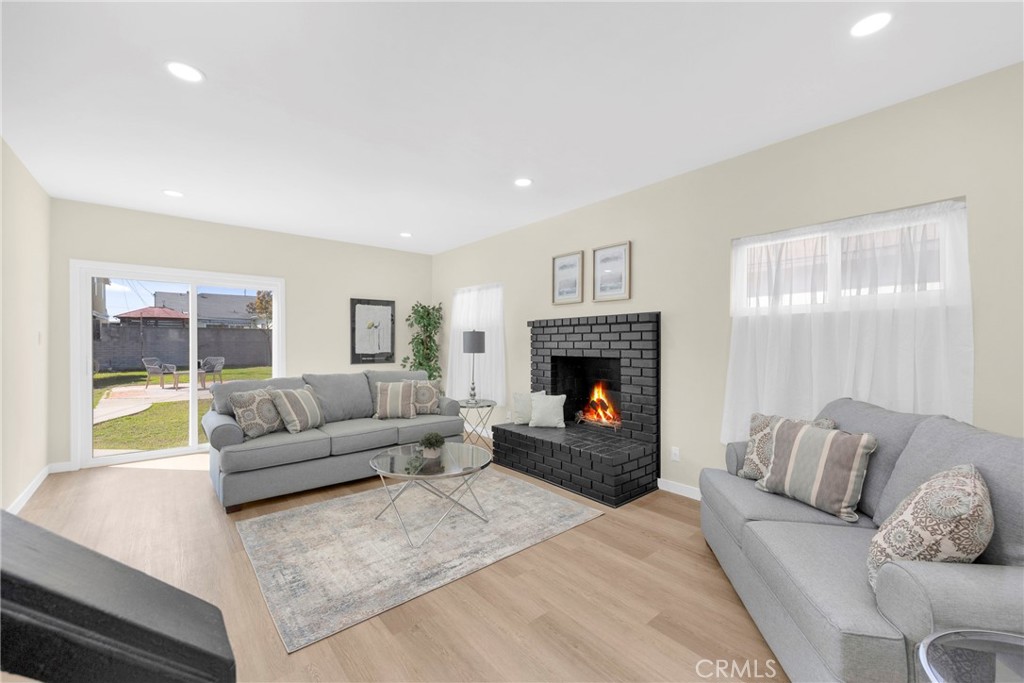 15507 Longworth Avenue Property Photo