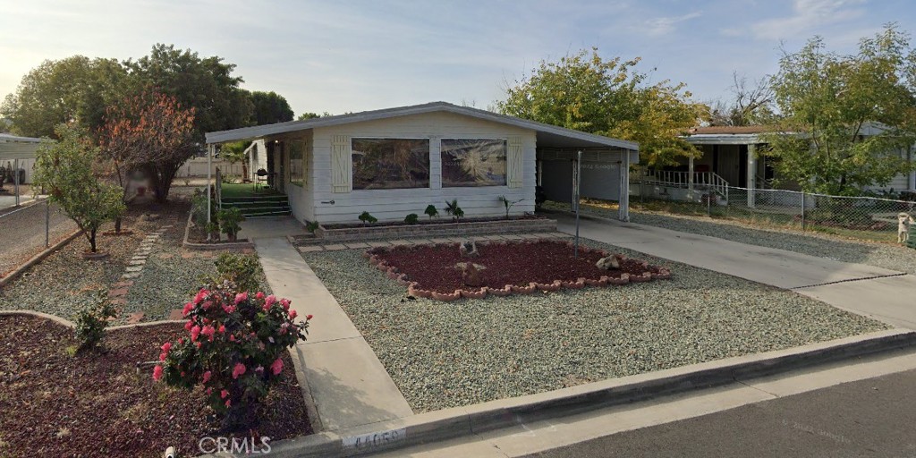 44059 Lloyd Street Property Photo