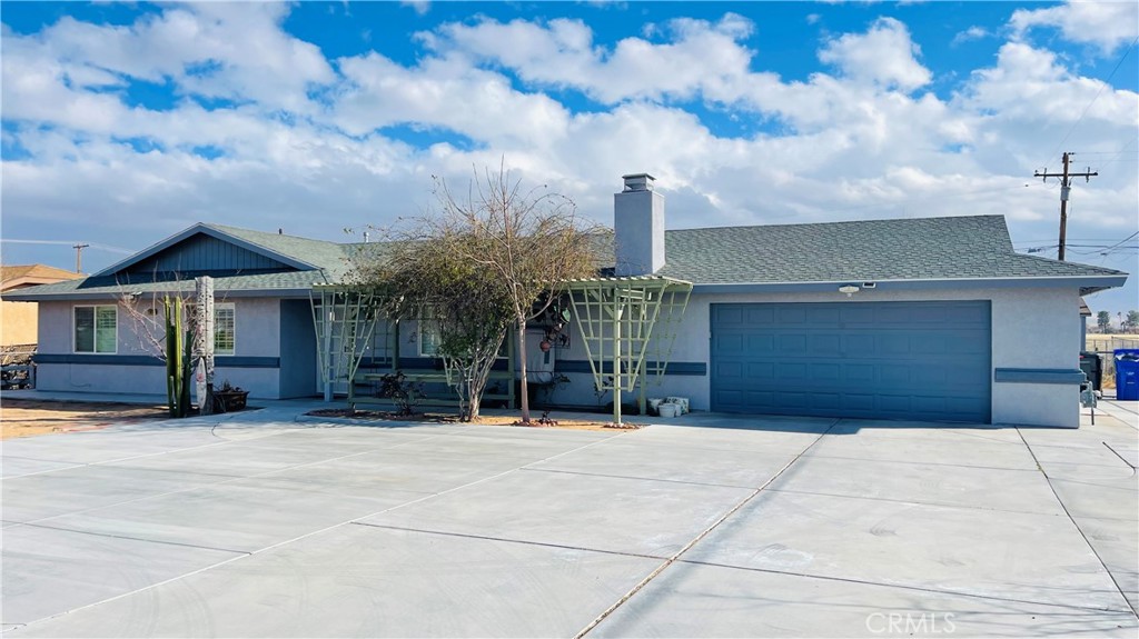 21667 Laguna Road Property Photo