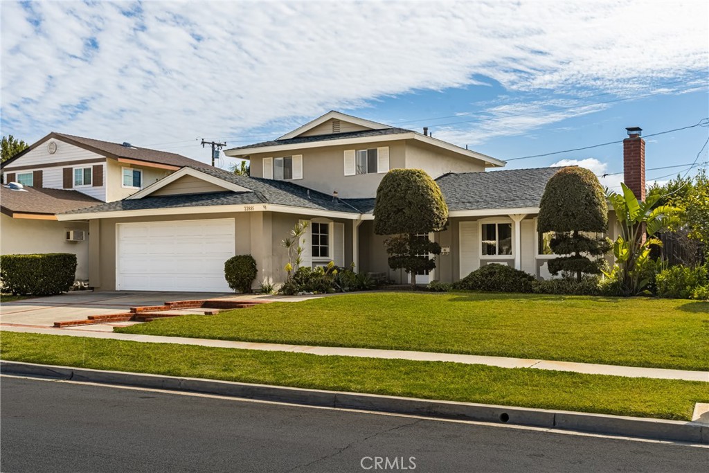 22885 Willard Avenue Property Photo