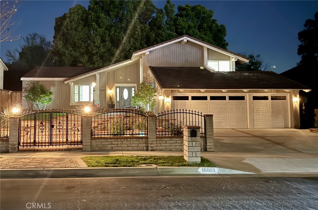 16003 Las Palmeras Avenue Property Photo