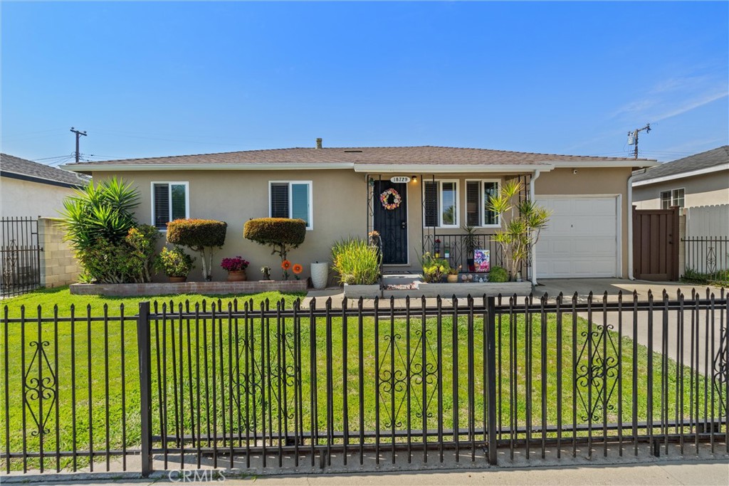 18729 Mettler Property Photo