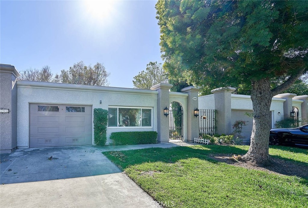 5394 Paseo Del Lago W B Property Photo