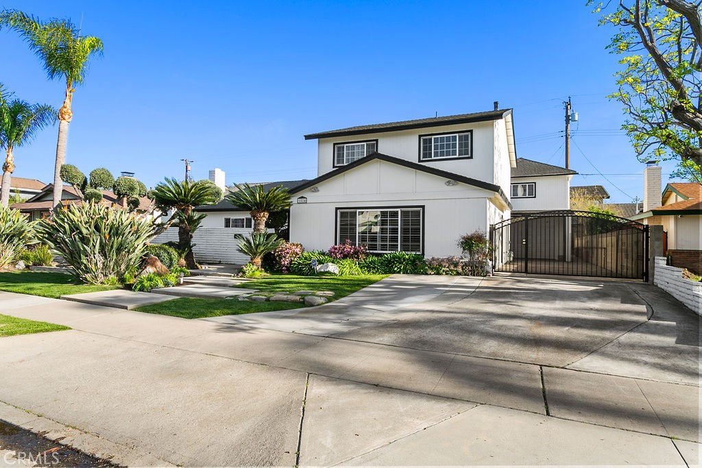 1524 E Riverview Avenue Property Photo