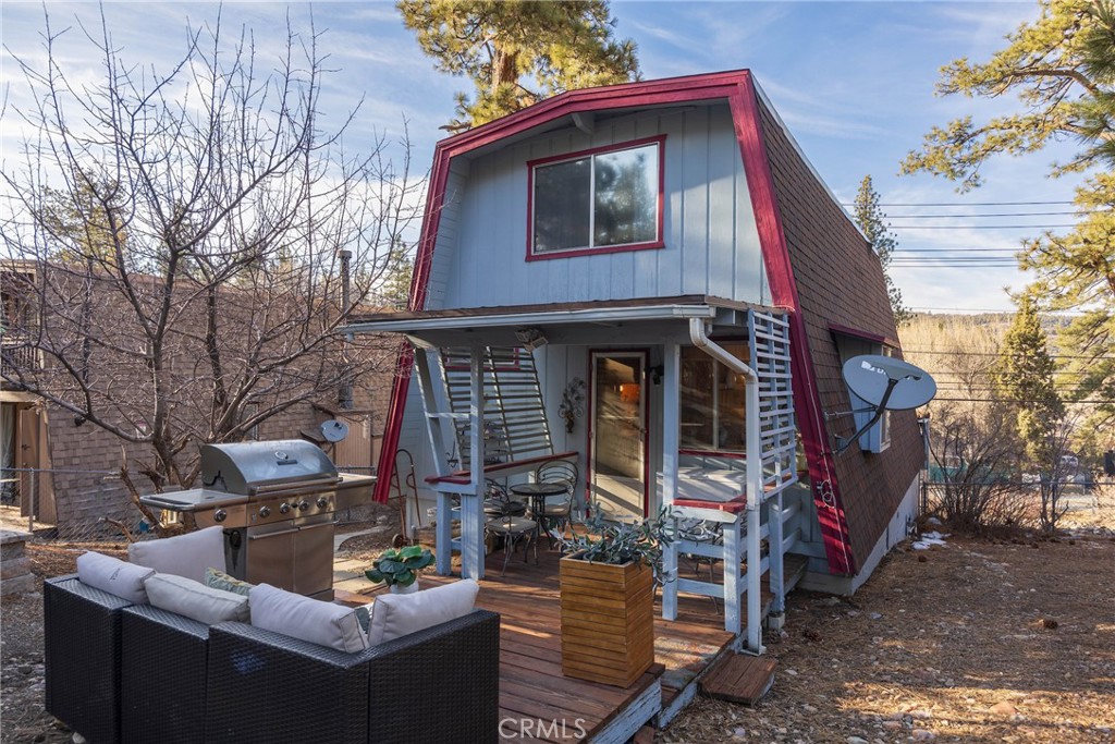 1116 E Big Bear Boulevard Property Photo 8
