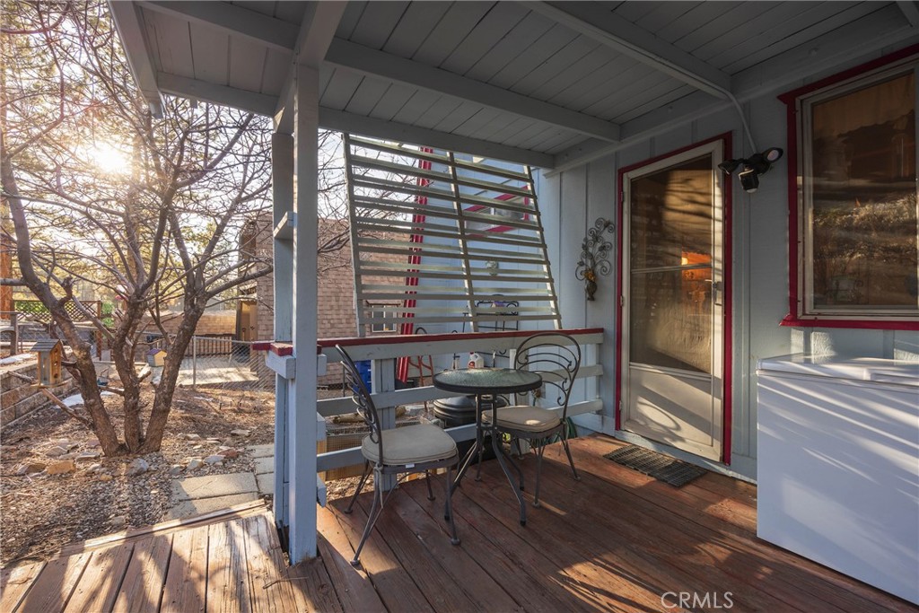 1116 E Big Bear Boulevard Property Photo 10