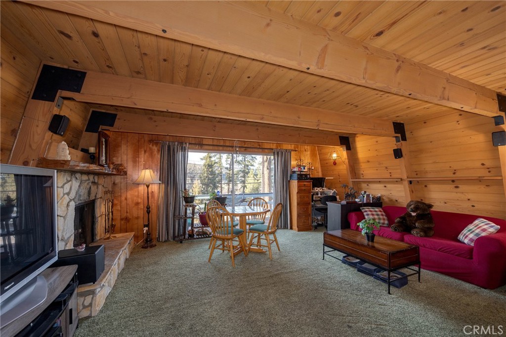 1116 E Big Bear Boulevard Property Photo 12