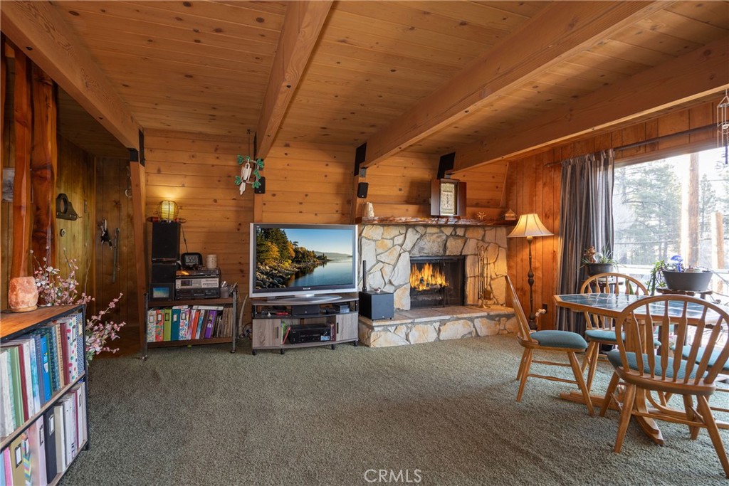 1116 E Big Bear Boulevard Property Photo 17