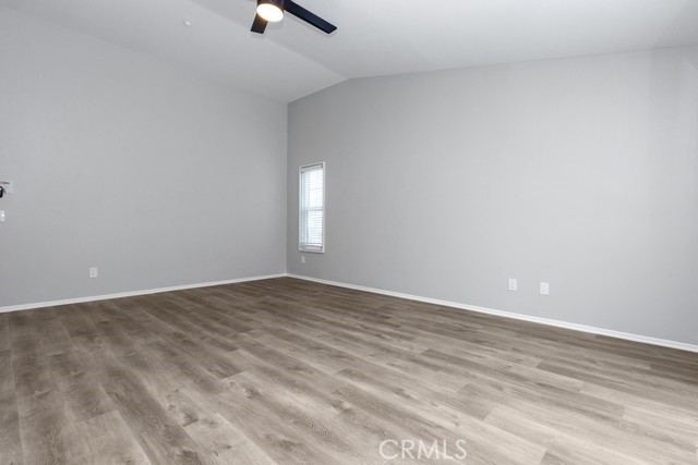 15542 Northwind Avenue Property Photo 38
