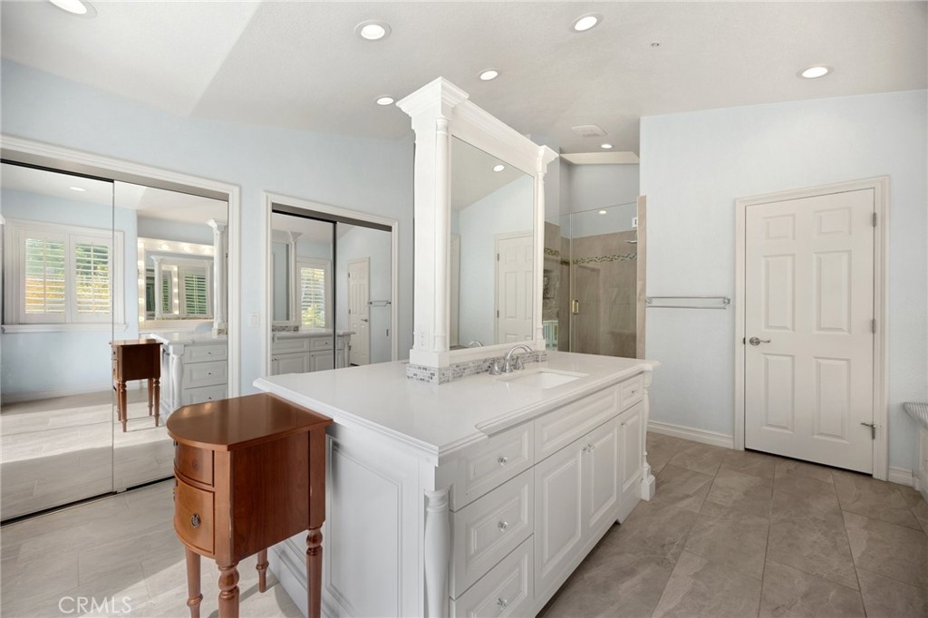 748 E Mariposa Drive Property Photo 42