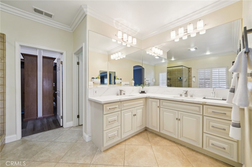 6822 Foxtail Court Property Photo 18