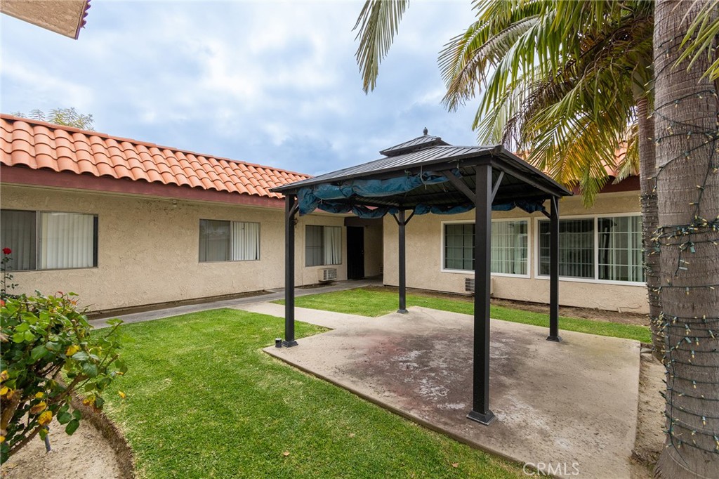 3300 W Orange Avenue Property Photo 10