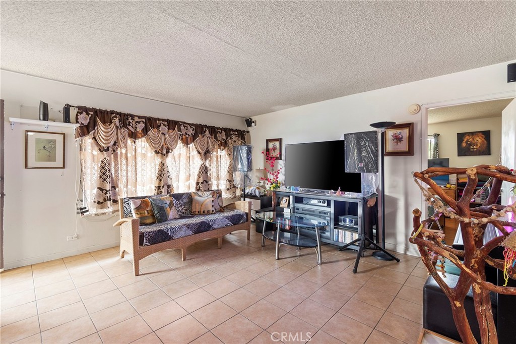 3300 W Orange Avenue Property Photo 24