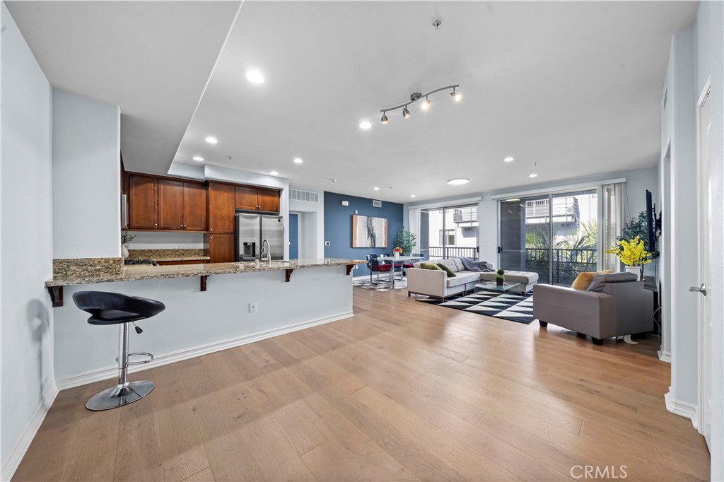 90013 Real Estate Listings Main Image