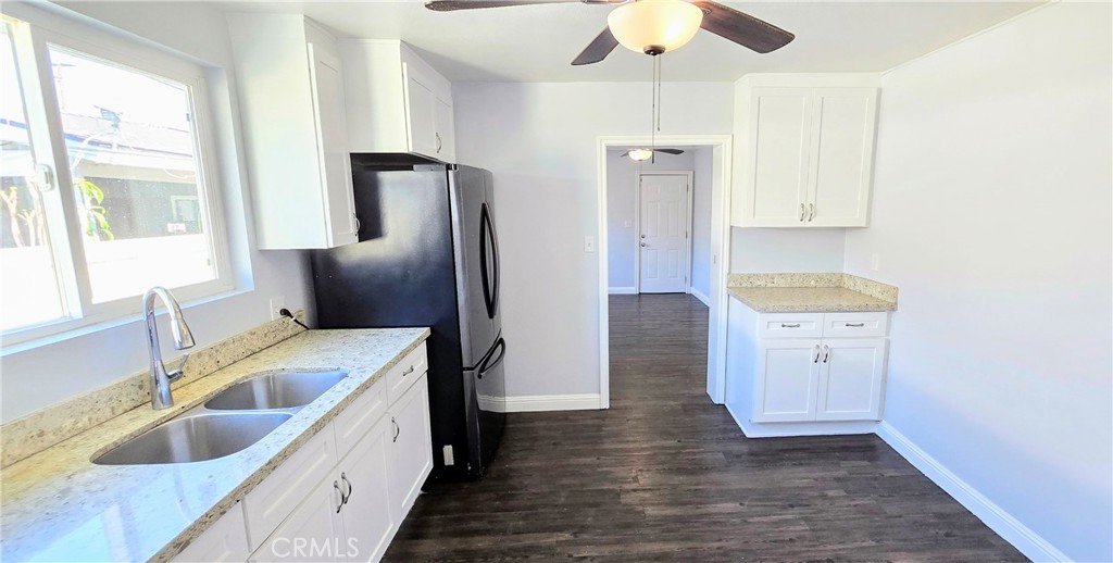 12146 Pine Street D Property Photo