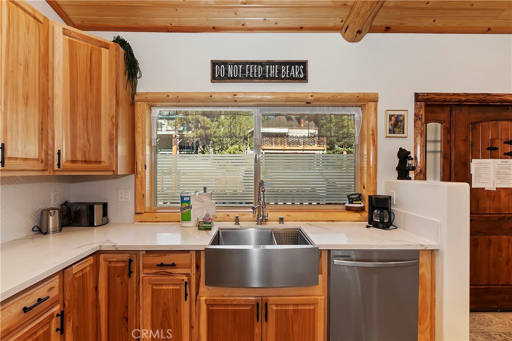 39033 Bayview Lane Property Photo 18