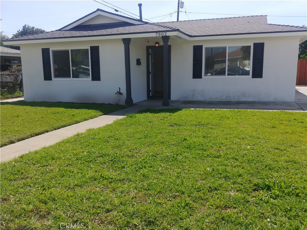7902 Santa Barbara Avenue Property Photo