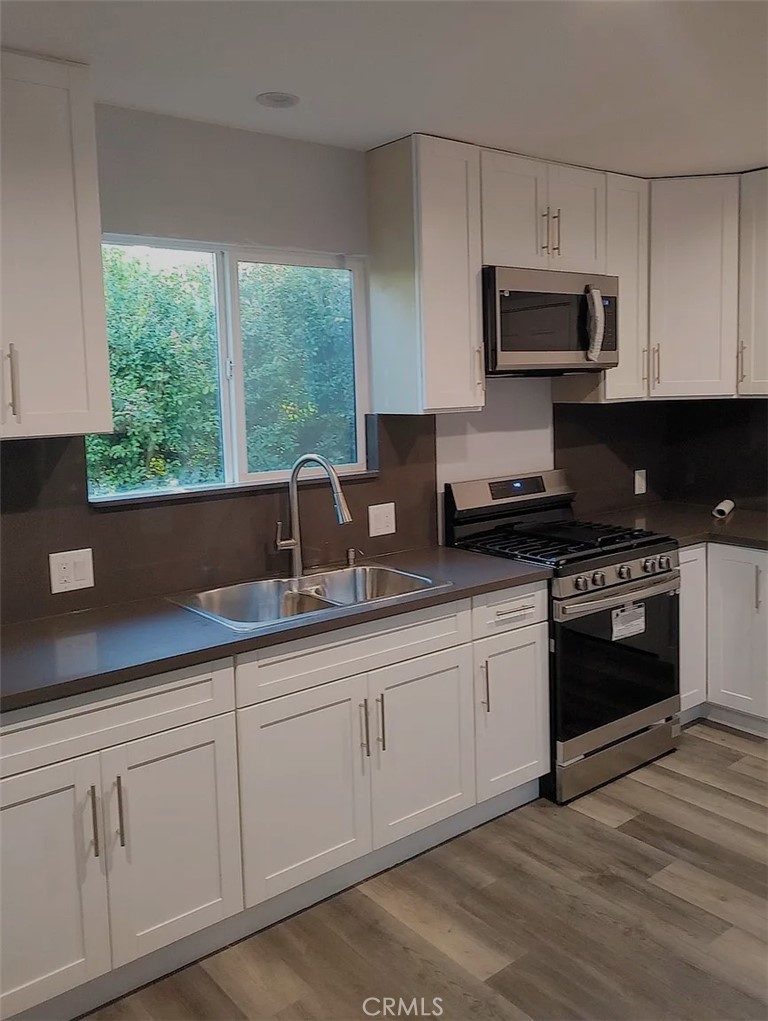 3990 Inglewood Boulevard B Property Photo