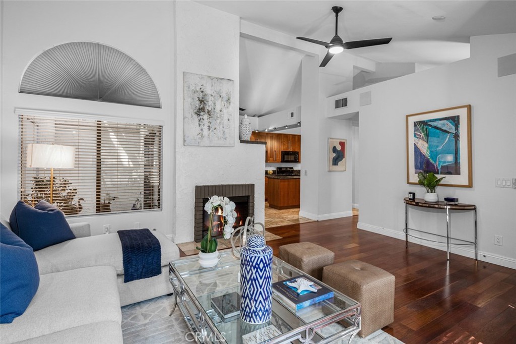 27526 Via La Carta 10 Property Photo