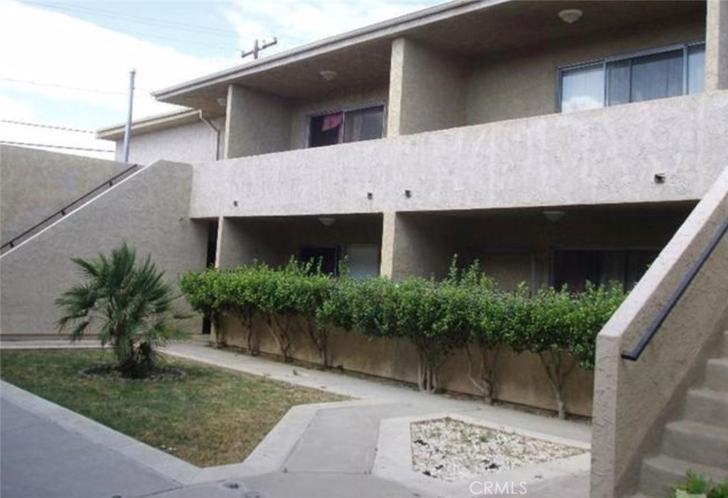120 E Avenue Q7 Property Photo 1