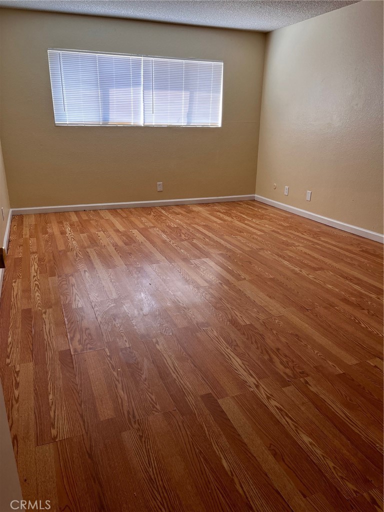 120 E Avenue Q7 Property Photo 9