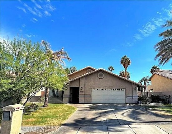 28070 Avenida Maravilla Property Photo