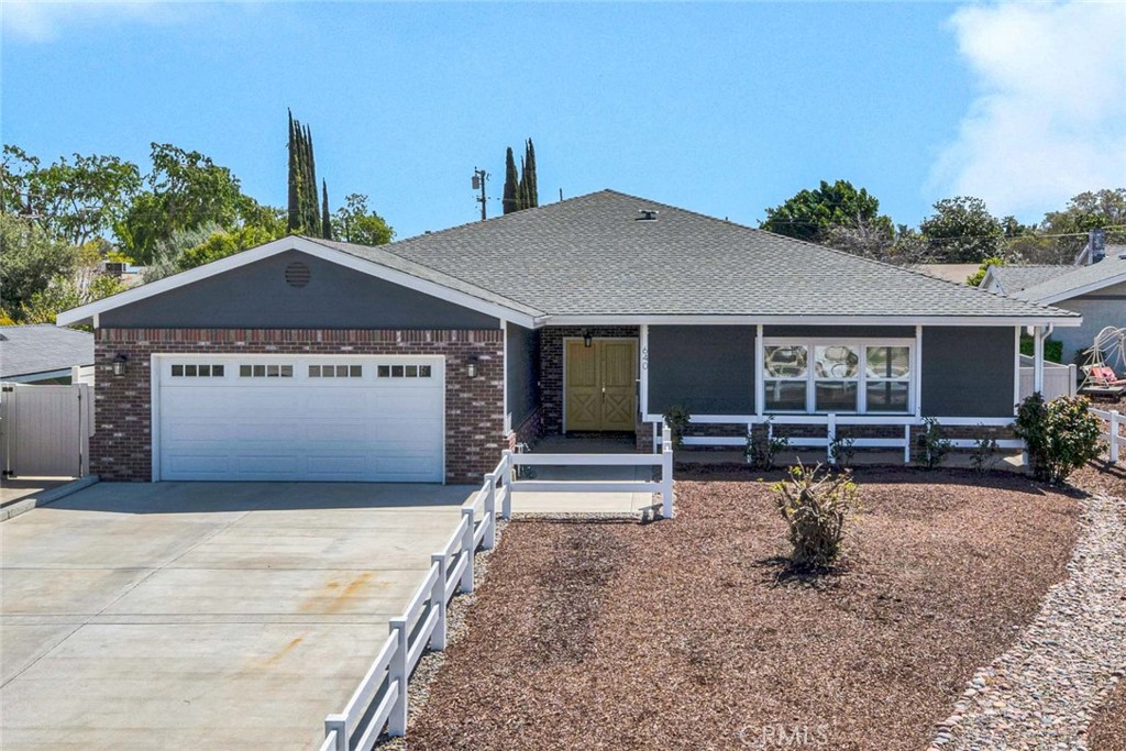 640 Ford Street Property Photo