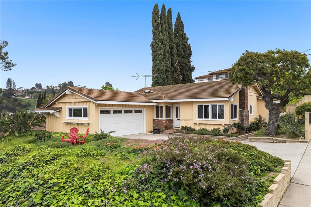 212 Barranca Drive Property Photo