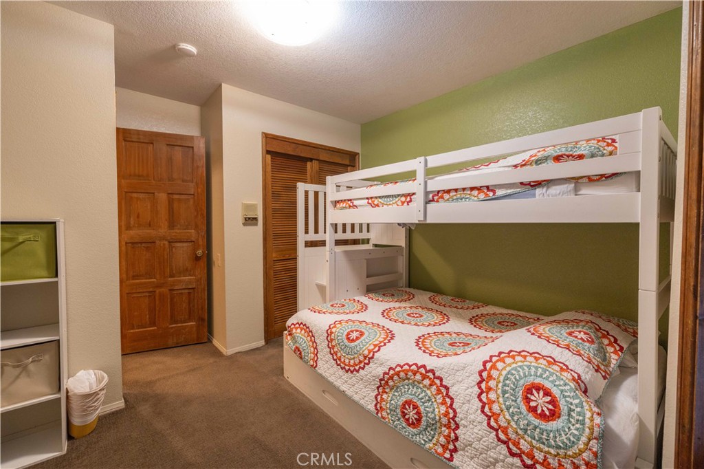 520 Pinewood Court Property Photo 29