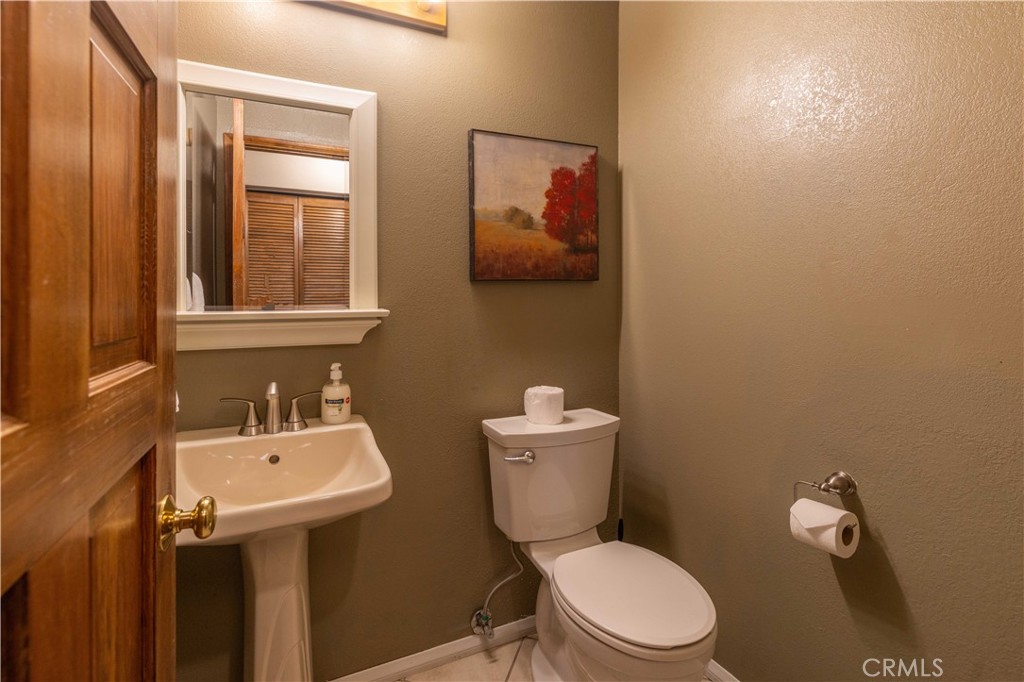 520 Pinewood Court Property Photo 31
