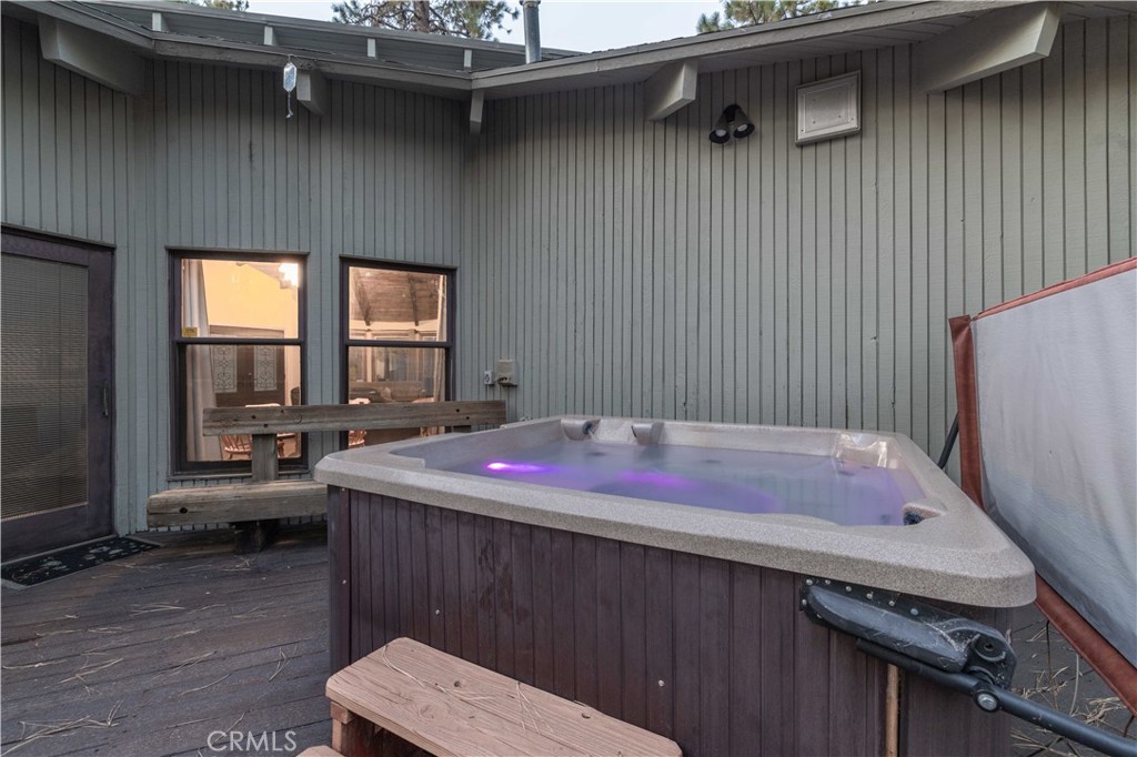 520 Pinewood Court Property Photo 36