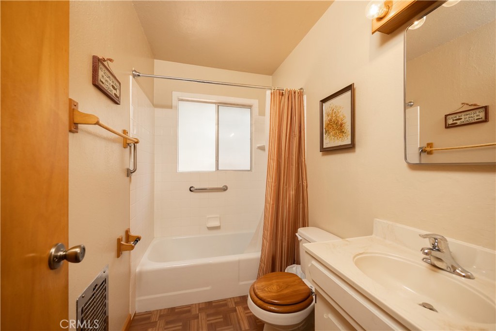 926 Berne Drive Property Photo 24
