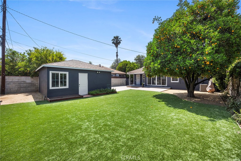 17139 Strathern Street Property Photo 25