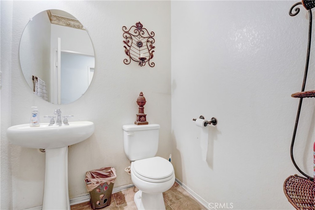 16286 Medinah Street Property Photo 3