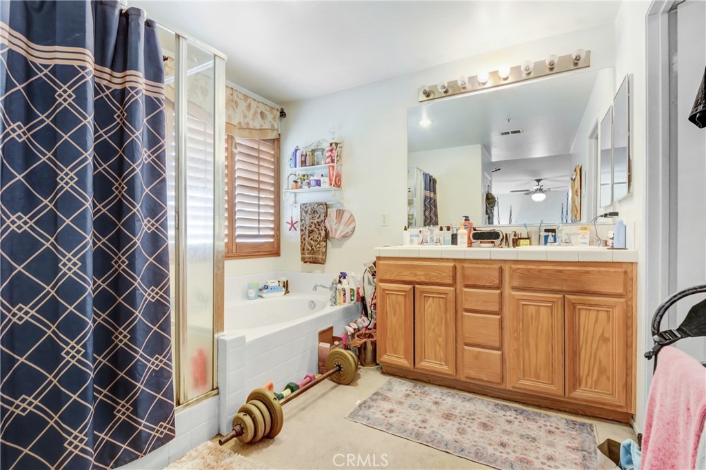 16286 Medinah Street Property Photo 9