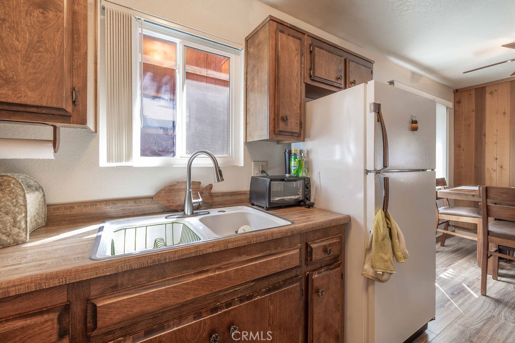 339 Angeles Boulevard Property Photo 10